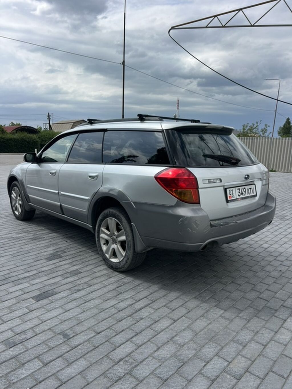 Subaru Outback: 2004 г., 2.5 л, Автомат, Газ, Универсал: фото 3