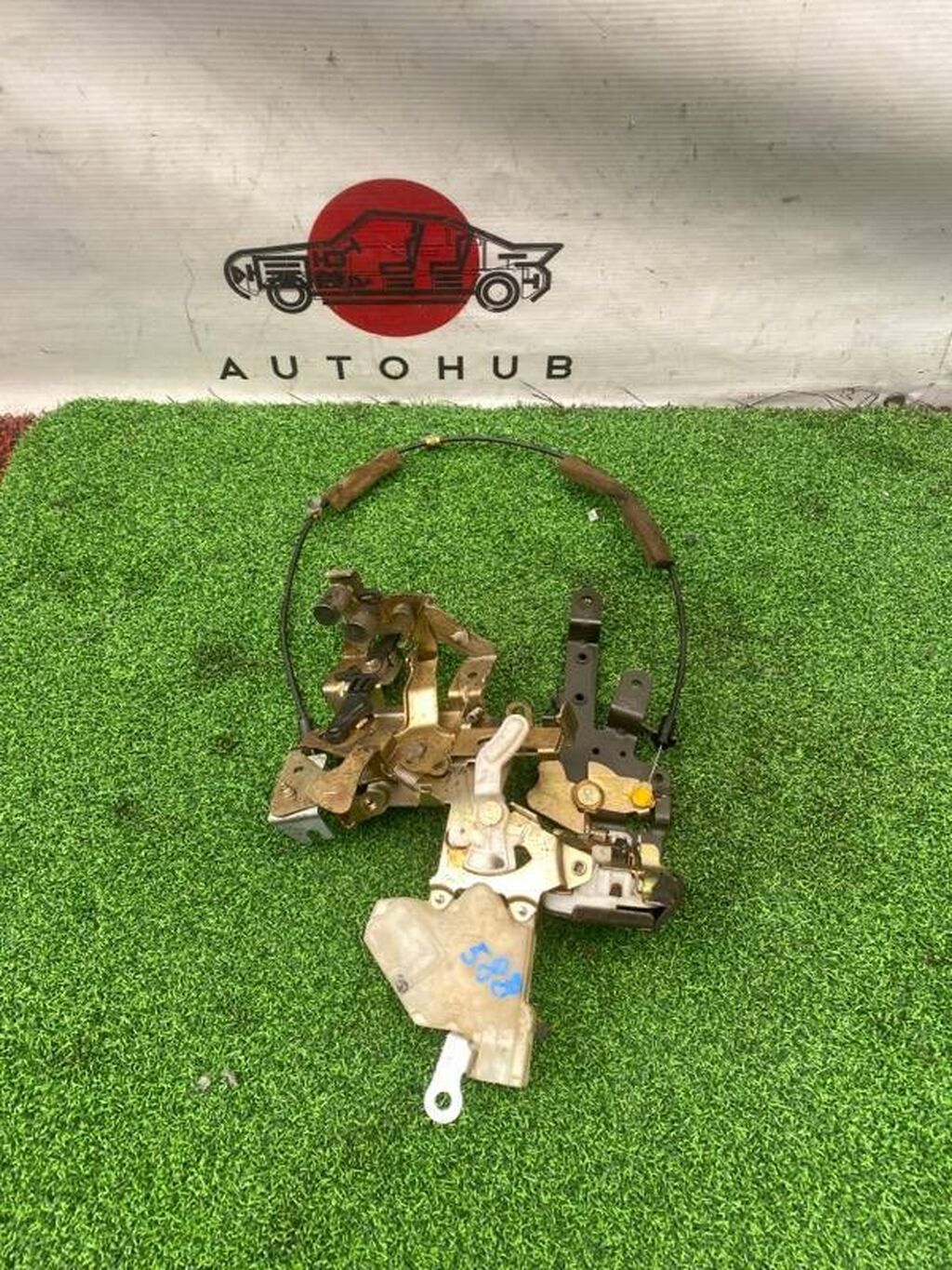 Замок багажника Nissan Liberty PM12 2.0: Договорная Другие автозапчасти ...