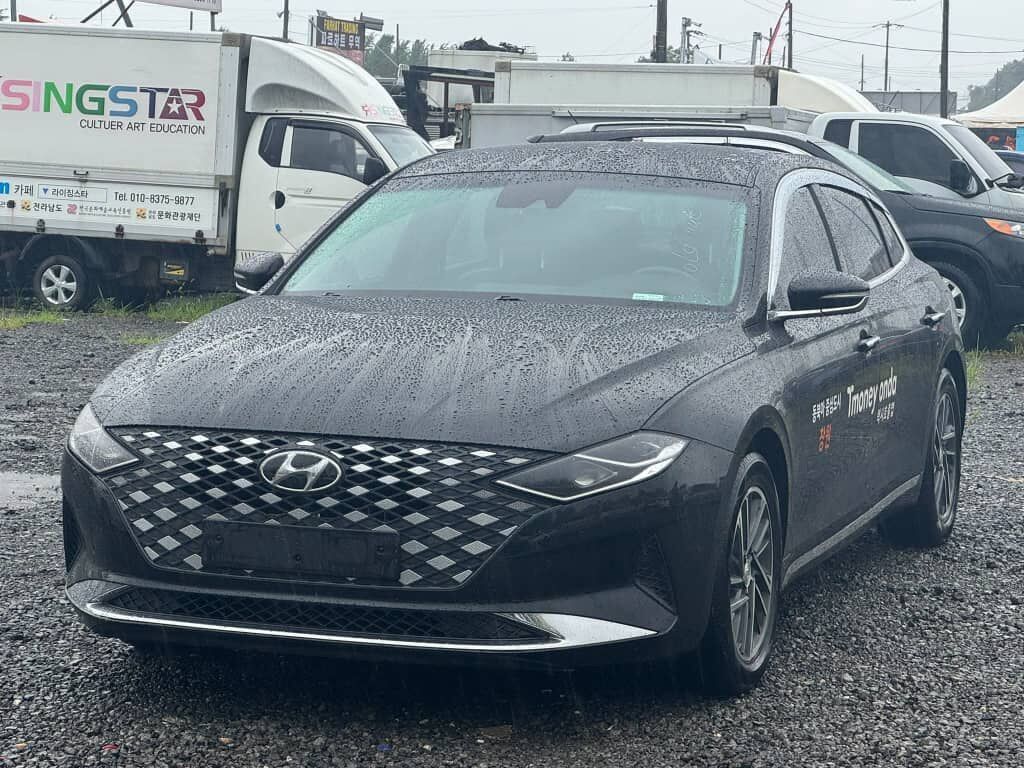 Hyundai Grandeur: 2021 г., 3 л, Автомат, Газ, Седан: фото 2