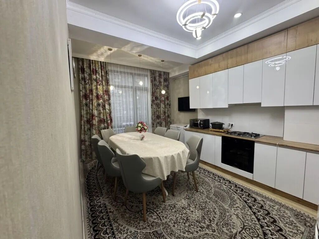 3 комнаты, 88 м², Дордой Плаза ТРЦ Элитка, 3 этаж, Евроремонт: фото 7