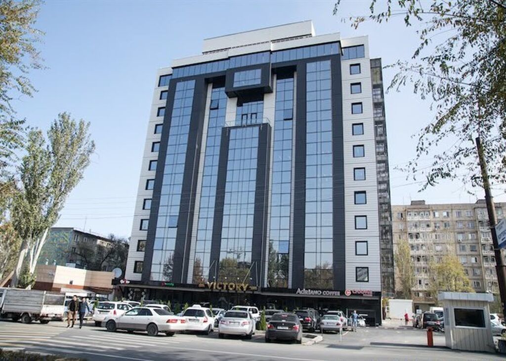 Сдаю Офис целиком: 80 м², В бизнес центре, С ремонтом, С отдельным санузлом