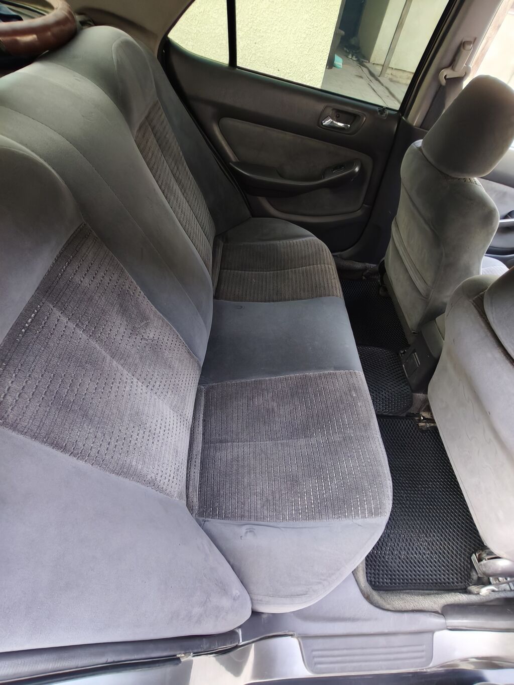 Honda Accord: 2001 г., 2 л, Автомат, Бензин, Седан: фото 7