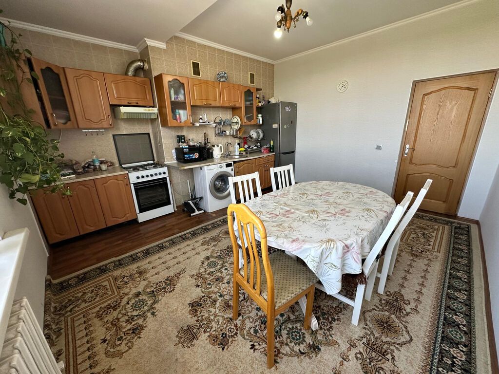 2 комнаты, 78 м², 7 мкр Элитка, 7 этаж, Косметический ремонт: фото 3