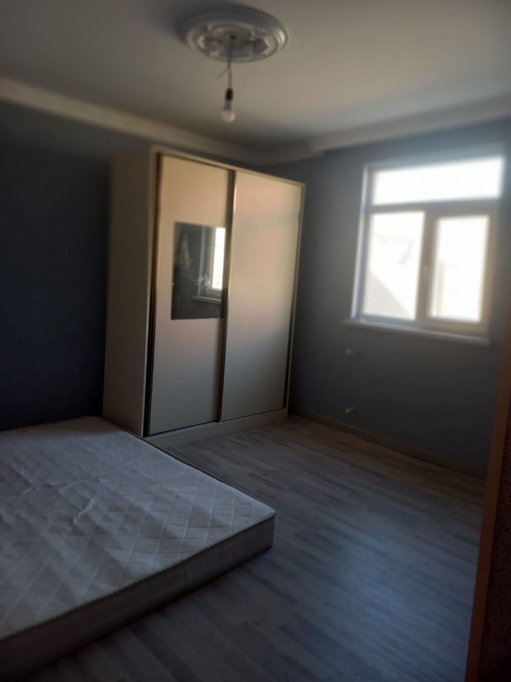 5 otaqlı, 142 kv. m, Yeni təmirli