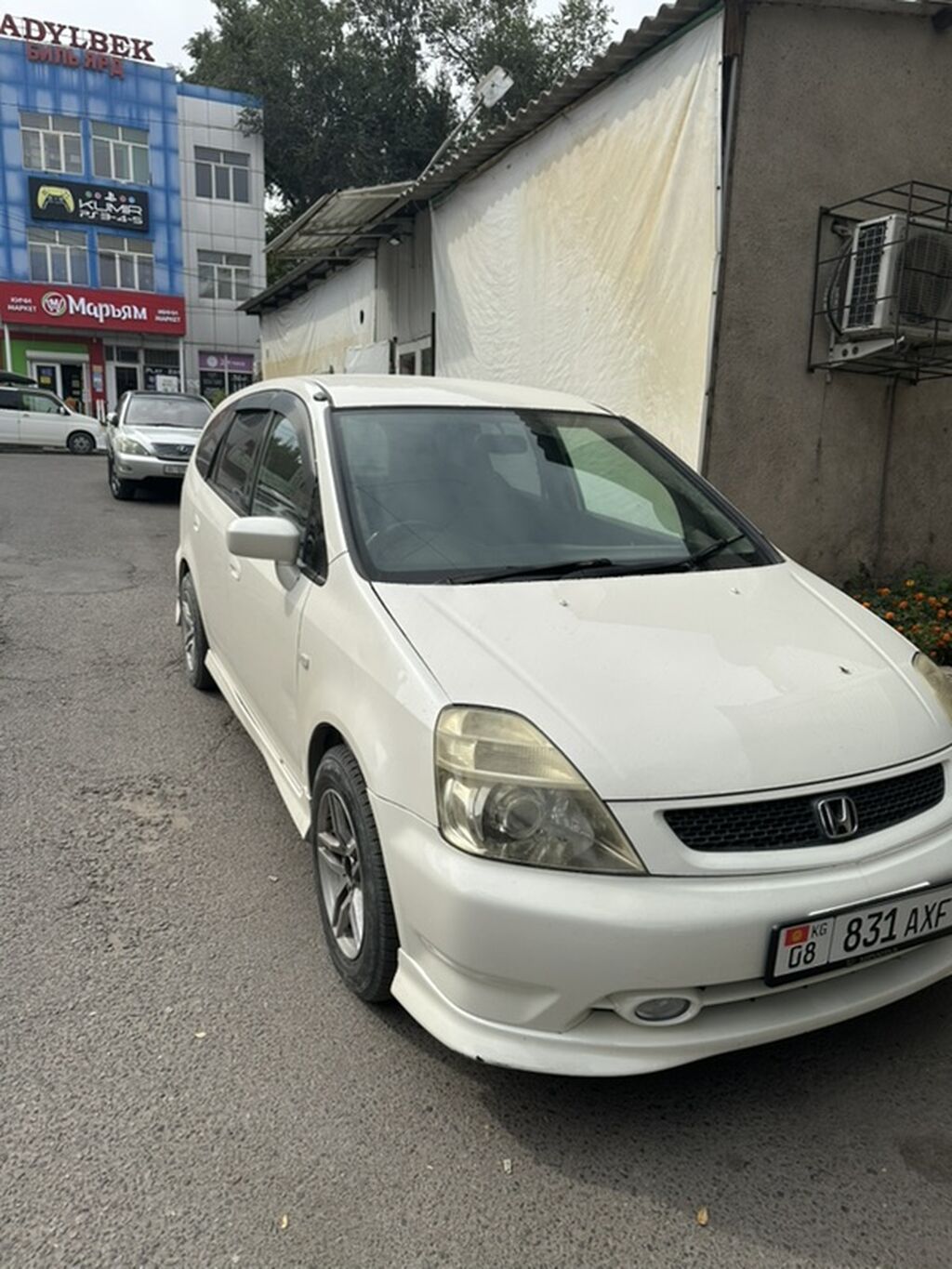 Honda Stream: 2001 г., 1.7 л, Автомат, Бензин, Минивэн: фото 1