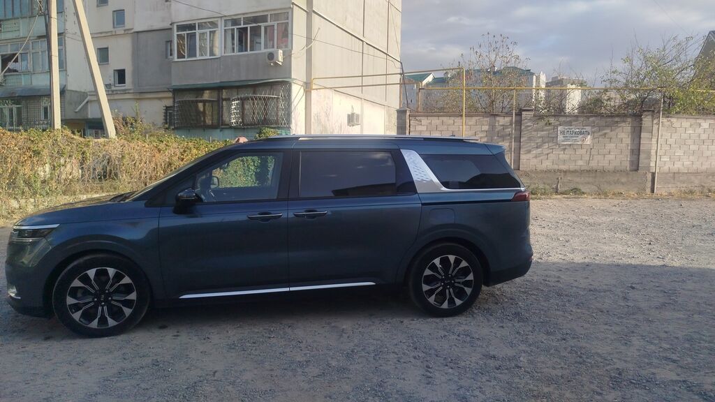 Kia Carnival: 2021 г., 2.2 л, Автомат, Дизель, Минивэн: фото 3