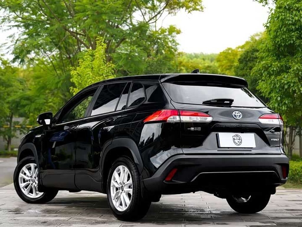 Toyota Corolla Cross: 2024 г., 2 л, Вариатор, Гибрид, Кроссовер: фото 4