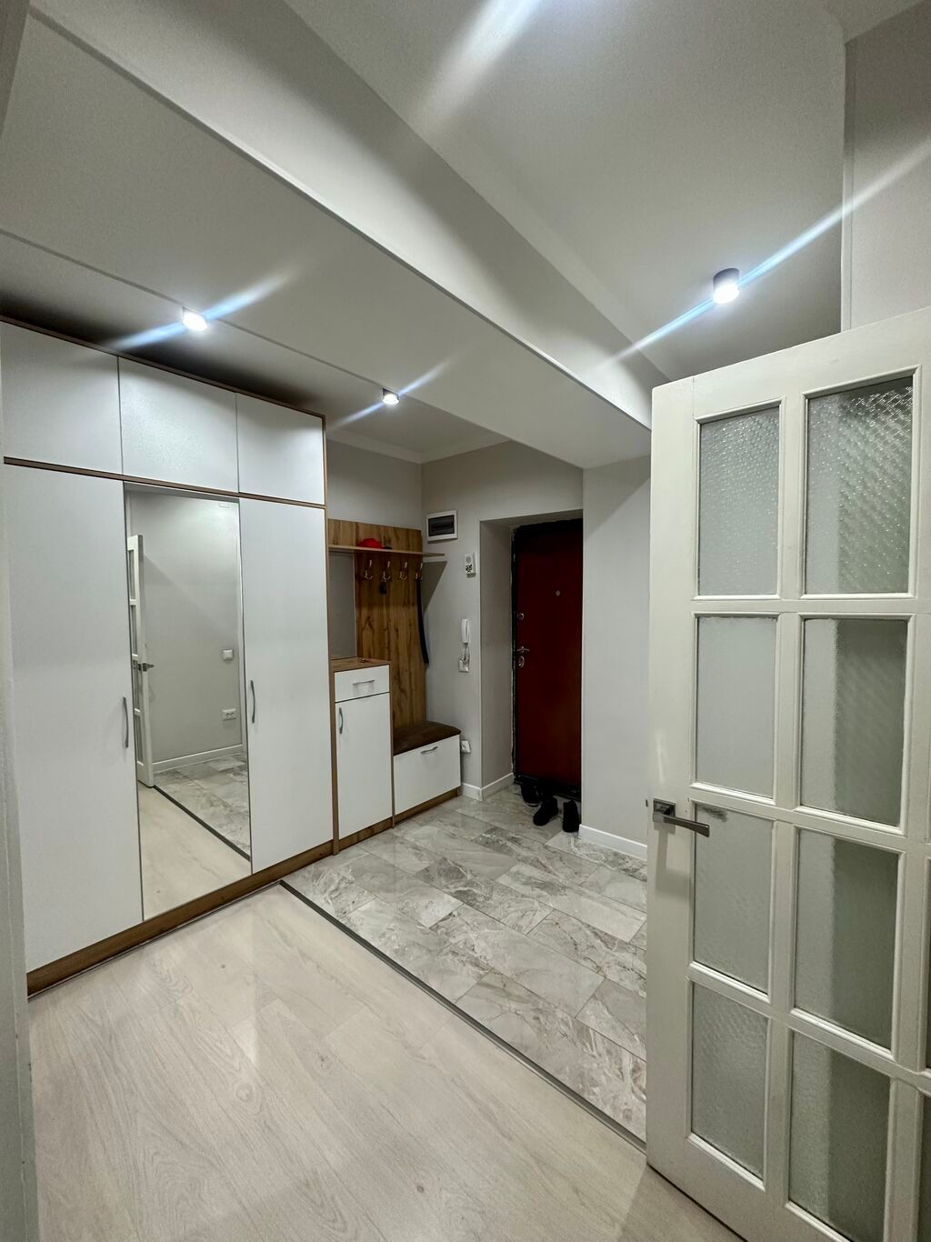 3 комнаты, 80 м², Золотой квадрат Индивидуалка, 3 этаж, Свежий ремонт: фото 3