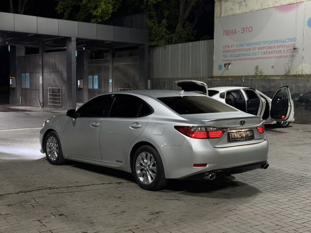 Lexus ES: 2013 г., 2.5 л, Автомат, Гибрид, Седан: фото 5