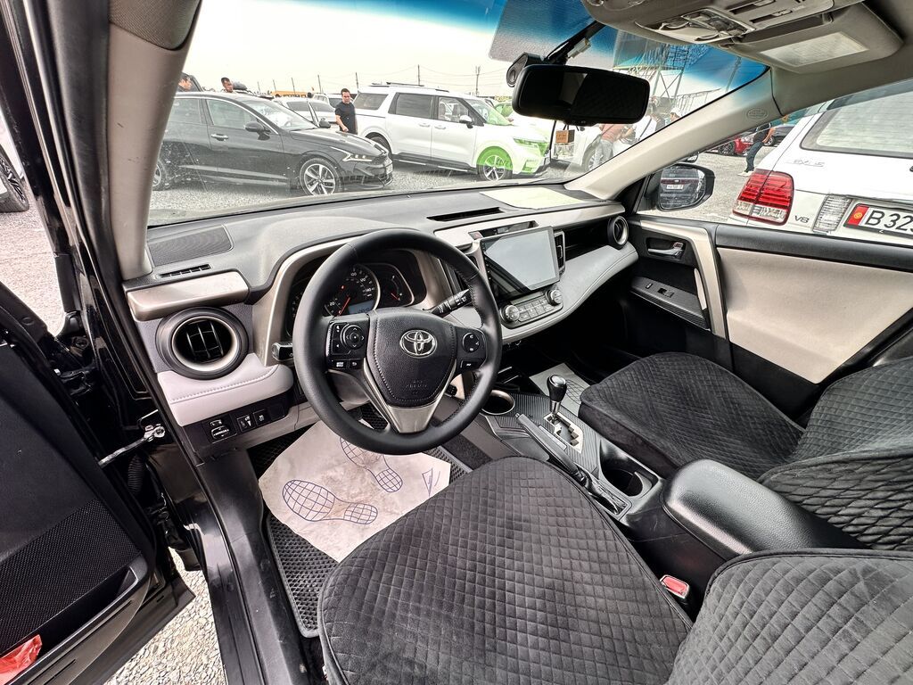 Toyota RAV4: 2015 г., 2.5 л, Автомат, Бензин, Кроссовер: фото 7