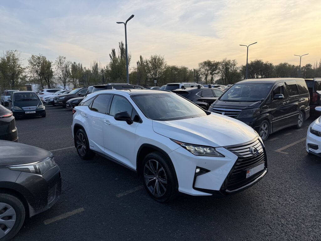 Lexus RX: 2017 г., 3.5 л, Автомат, Гибрид, Кроссовер: фото 1
