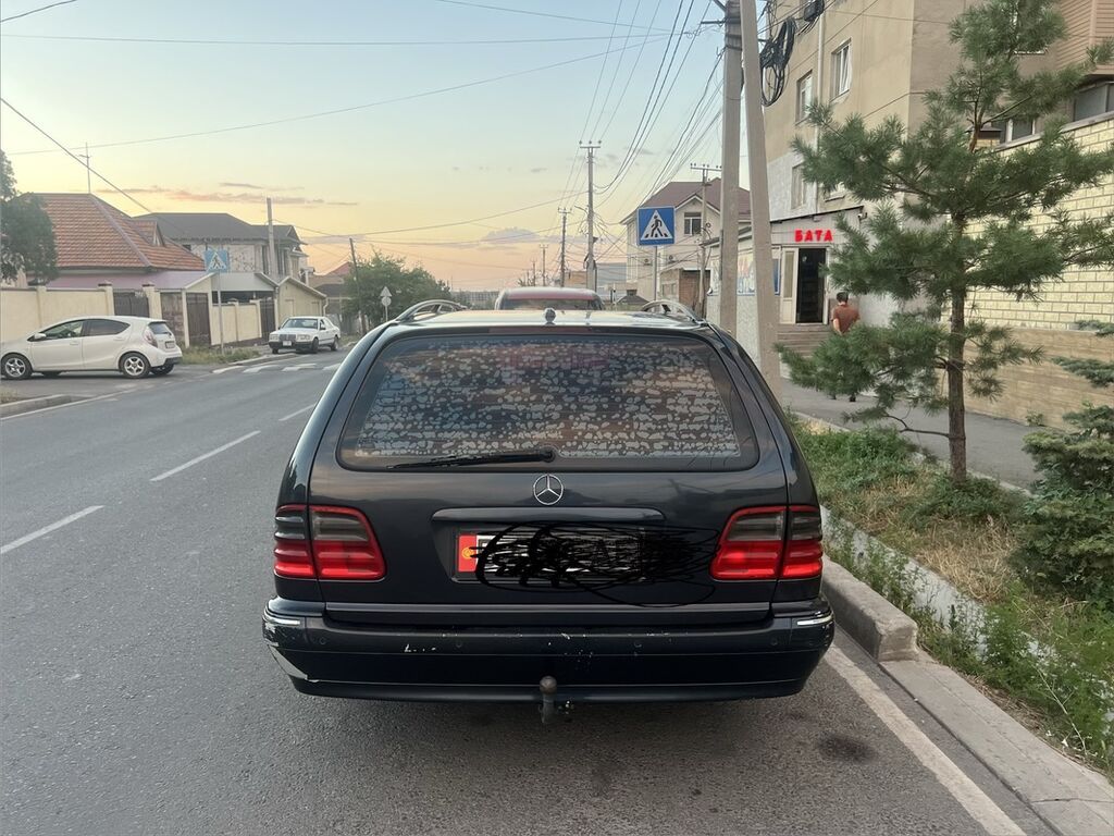 Mercedes-Benz E-Class: 2000 г., 3.2 л, Автомат, Дизель, Универсал: фото 6