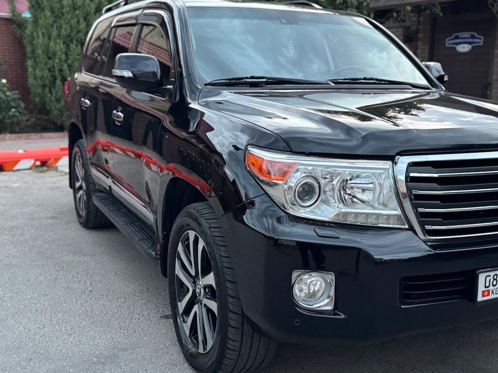 Toyota Land Cruiser: 2014 г., 4.5 л, Автомат, Дизель, Внедорожник: фото 3