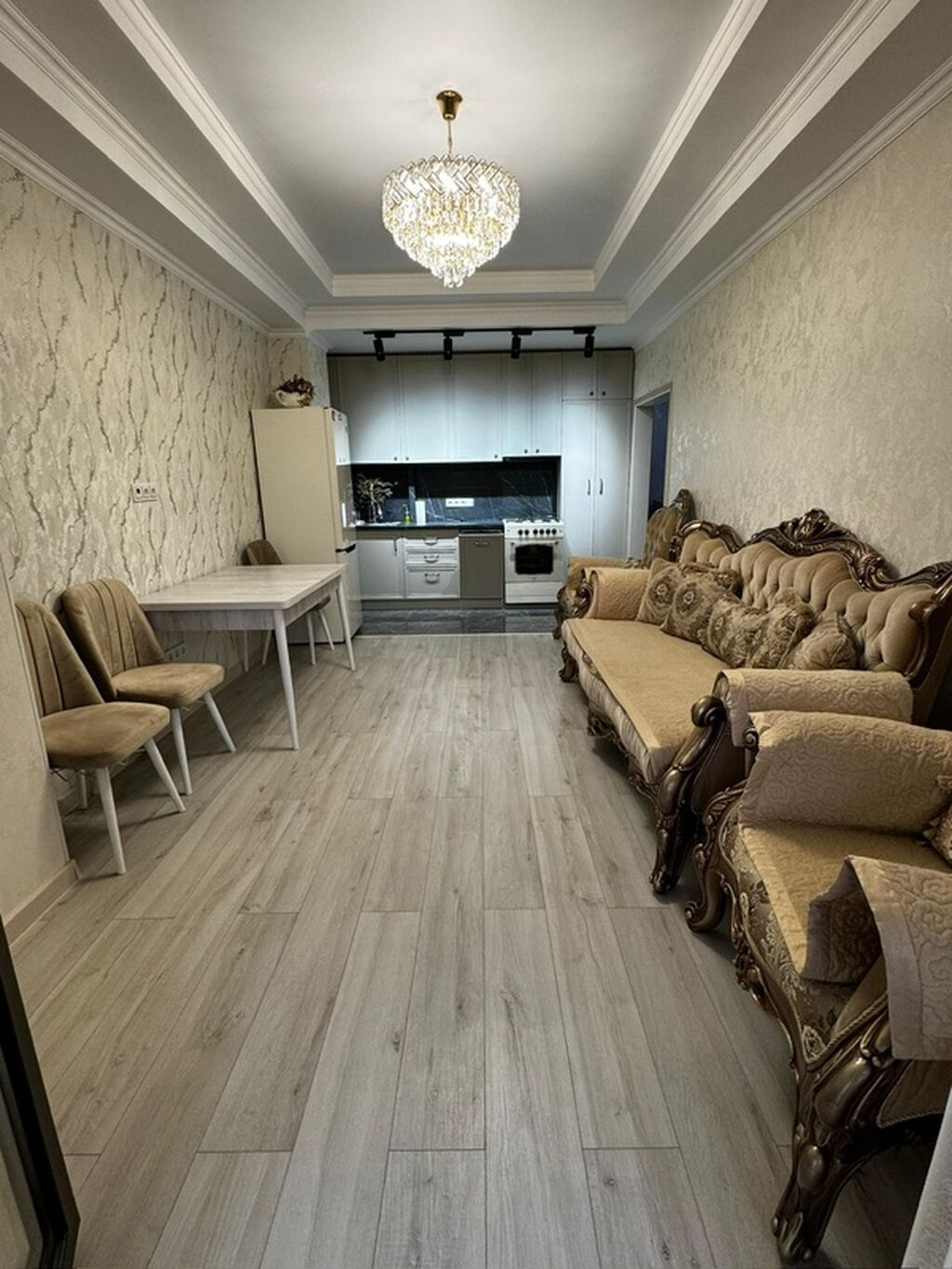 2 комнаты, 65 м², Золотой квадрат Элитка, 12 этаж, Дизайнерский ремонт: фото 2