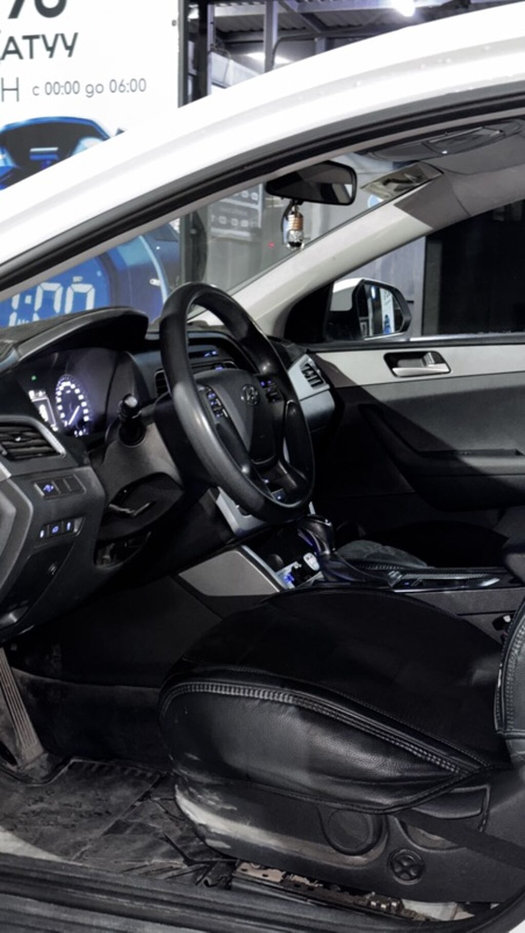 Hyundai Sonata: 2017 г., 2 л, Автомат, Газ, Седан: фото 8