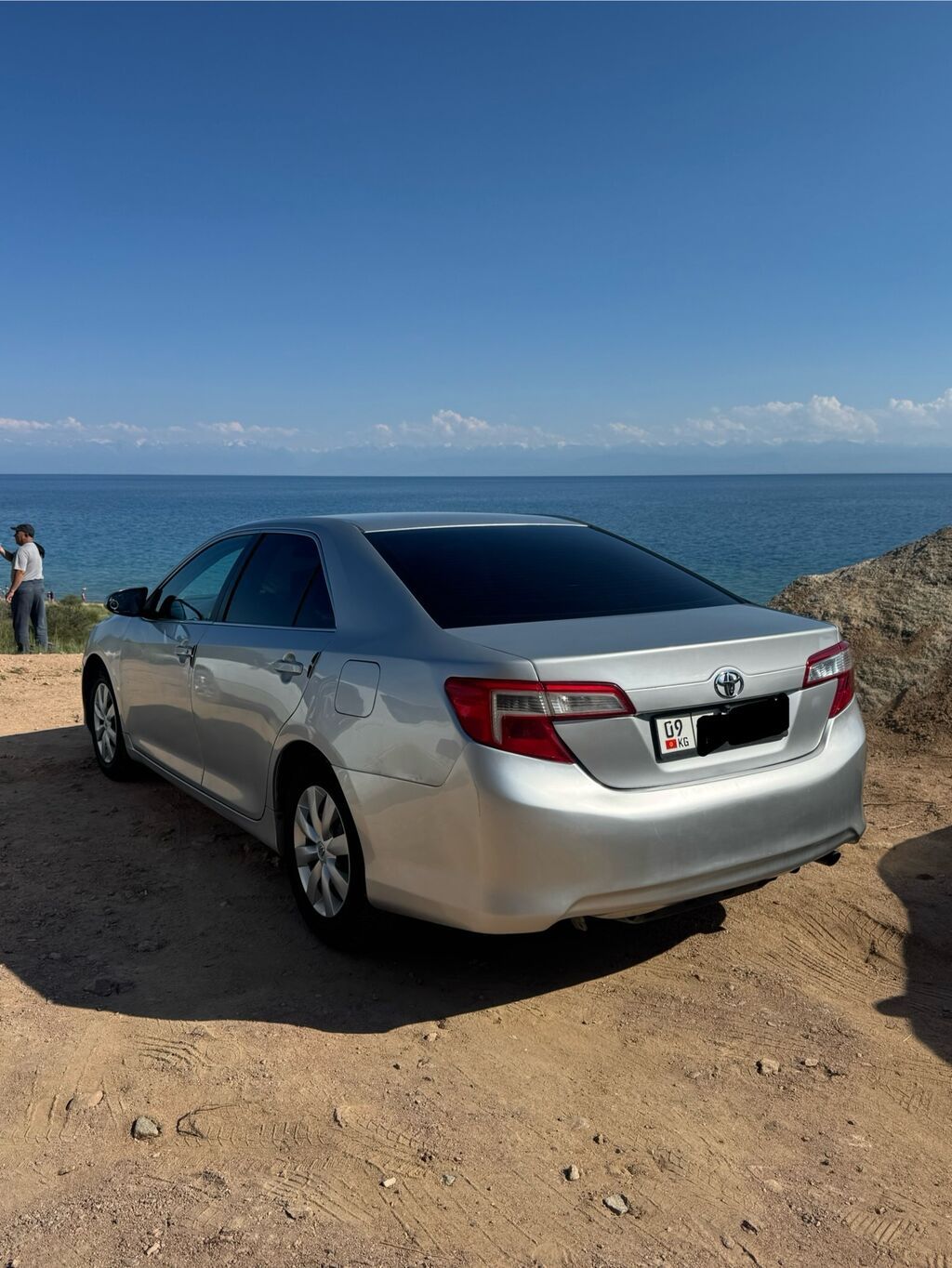 Toyota Camry: 2012 г., 2.5 л, Автомат, Бензин, Седан — фото 1