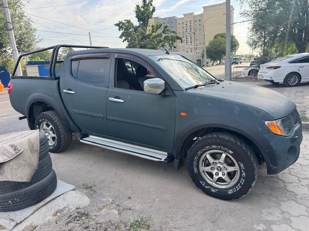 Mitsubishi L200: 2007 г., 2.5 л, Дизель, Пикап: фото 1