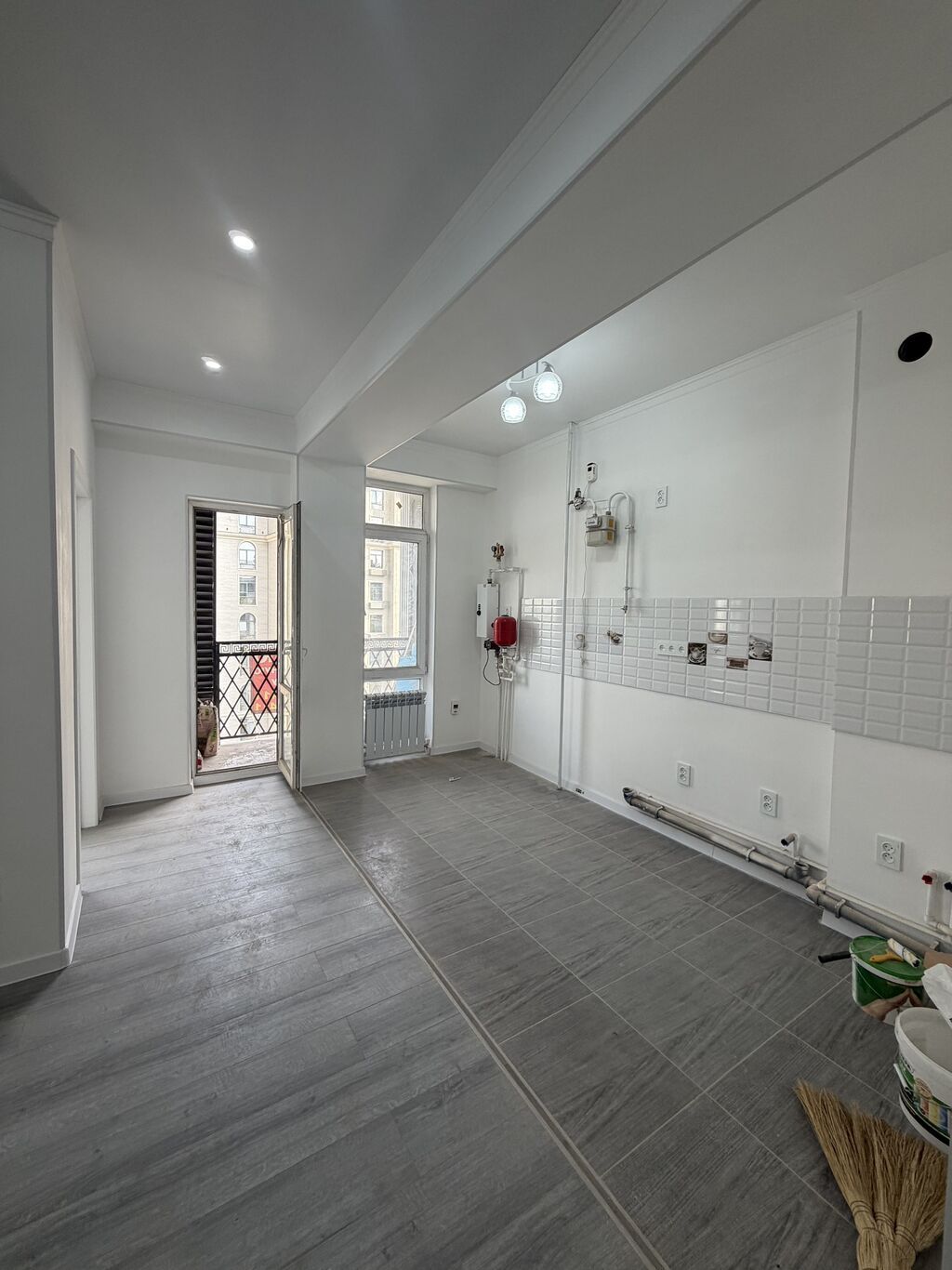 2 комнаты, 57 м², Асанбай мкр Элитка, 12 этаж, Свежий ремонт: фото 6