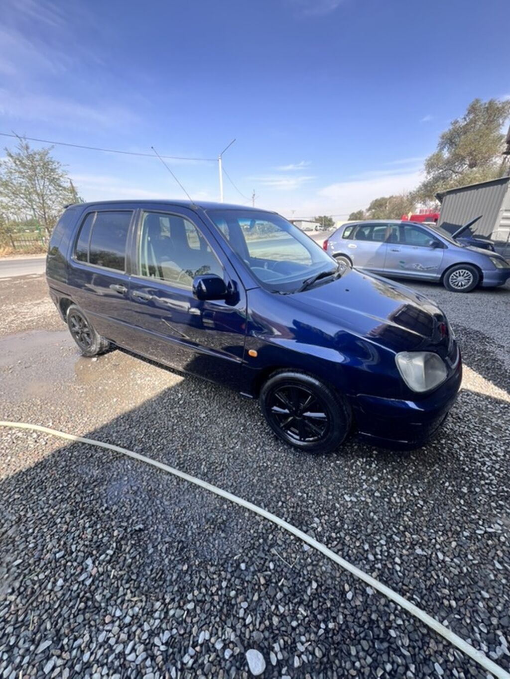 Toyota Raum: 2000 г., 1.5 л, Автомат, Бензин, Универсал: фото 2