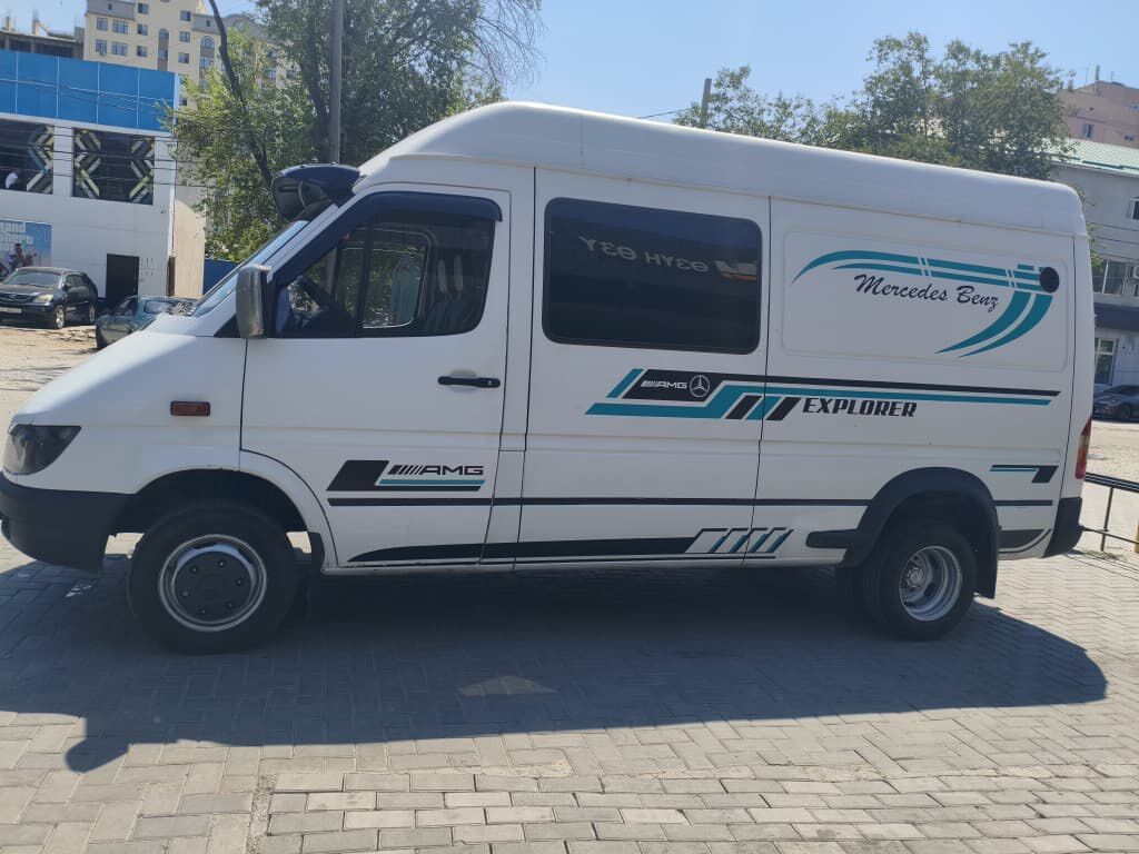 Mercedes-Benz Спринтер: 2002 г., 2.7 л, Механика, Дизель, Фургон: фото 2
