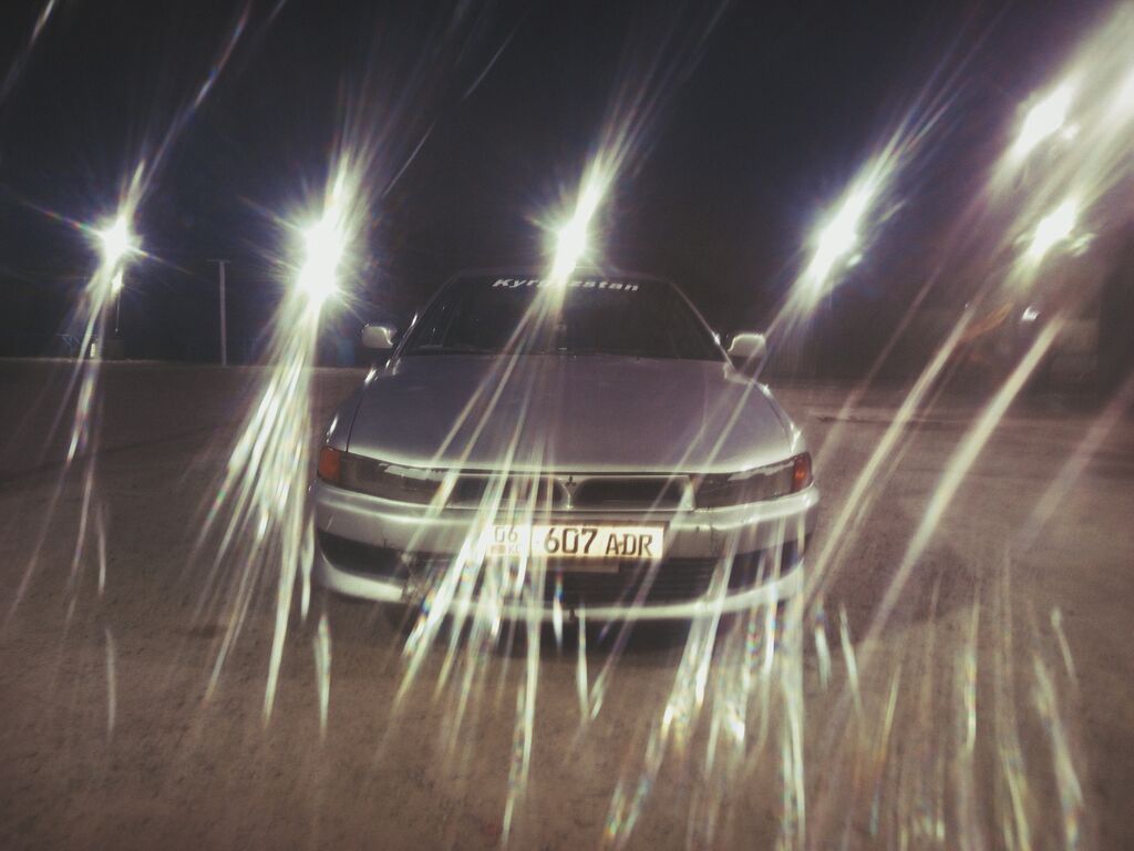 Mitsubishi Galant