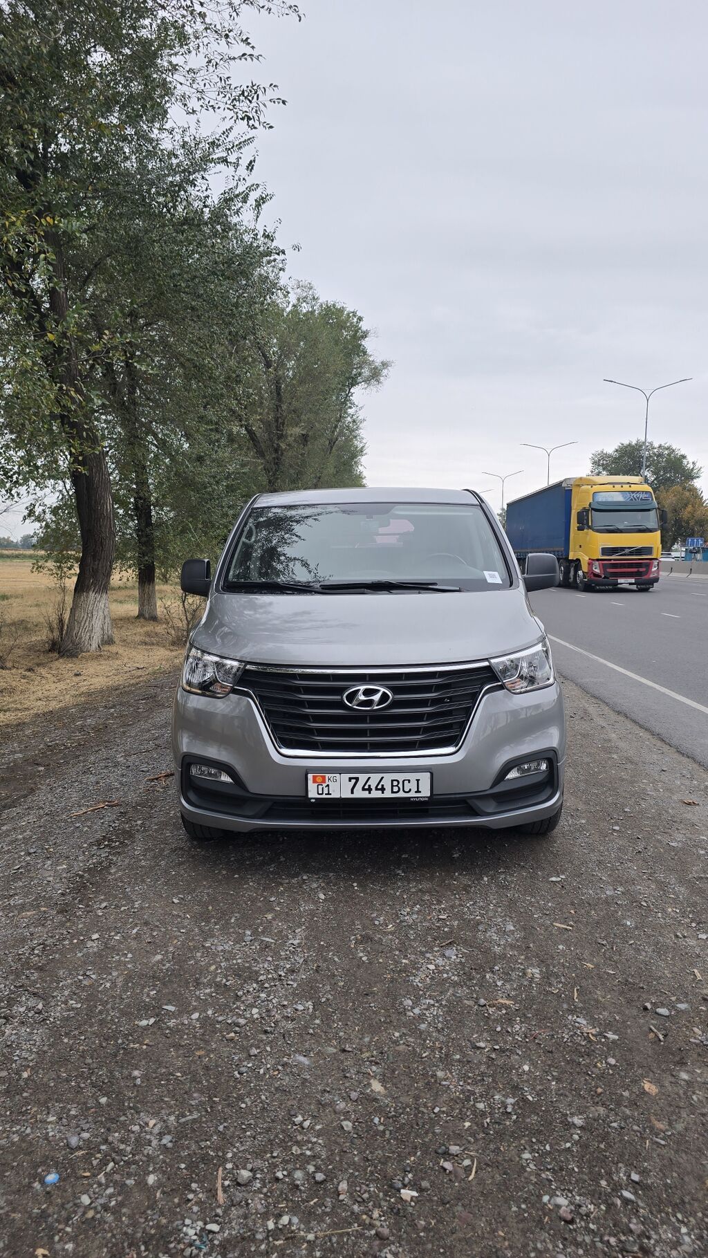 Hyundai Grand Starex: 2019 г., 2.5 л, Автомат, Дизель, Минивэн: фото 1