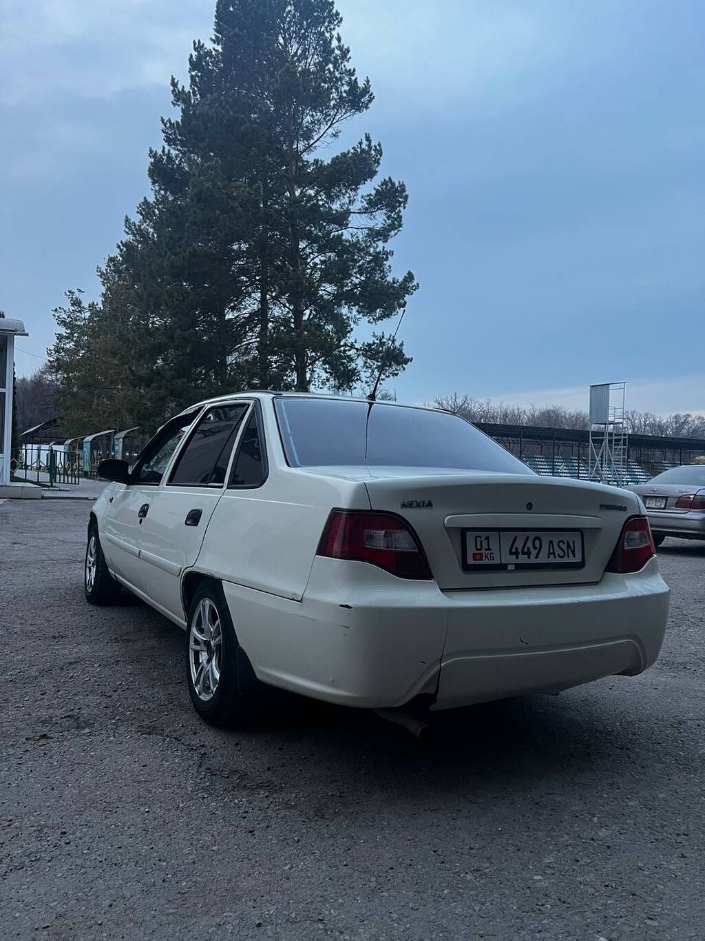 Daewoo Nexia: 2010 г., 1.5 л, Механика, Бензин, Седан: фото 4