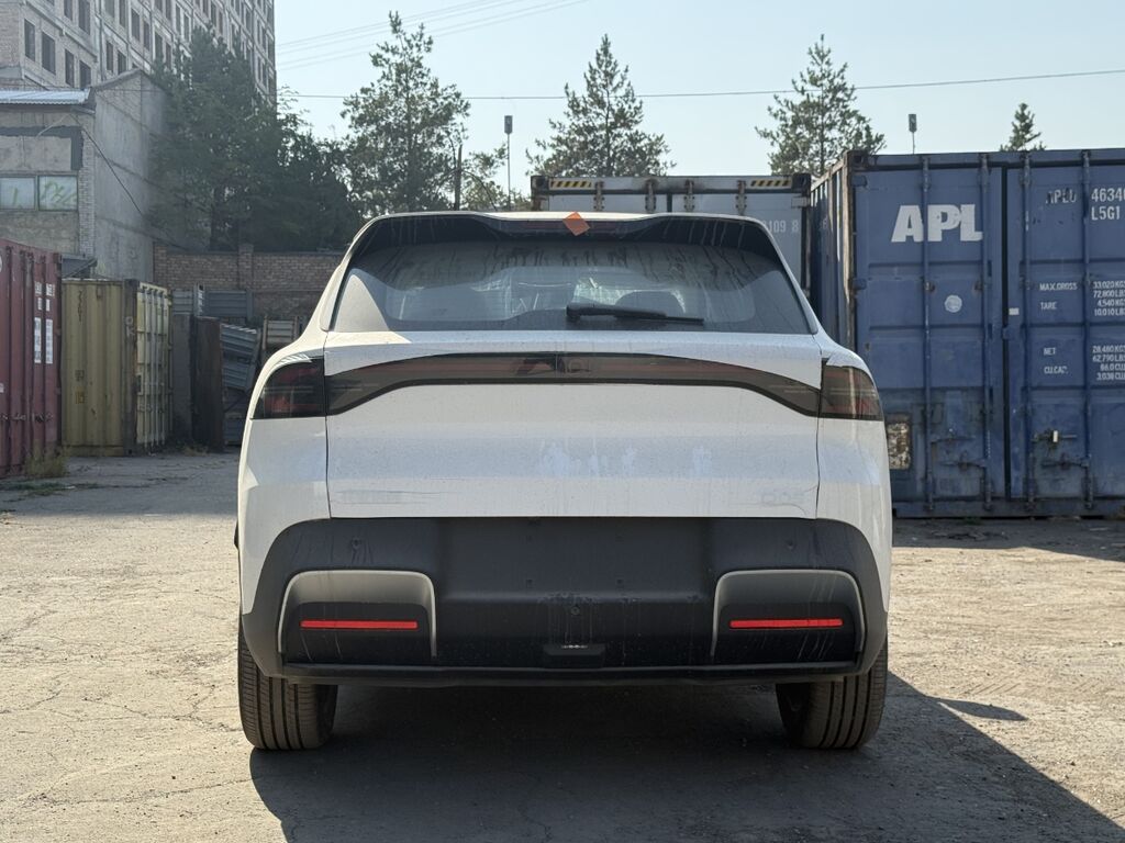 Новый электрокроссовер Changan Qiyuan Q05 2026 Белый кузов /: фото 7