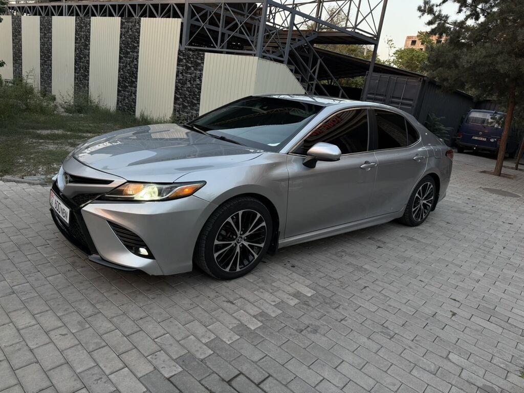 Toyota Camry: 2019 г., 2.5 л, Автомат, Бензин, Седан: фото 3