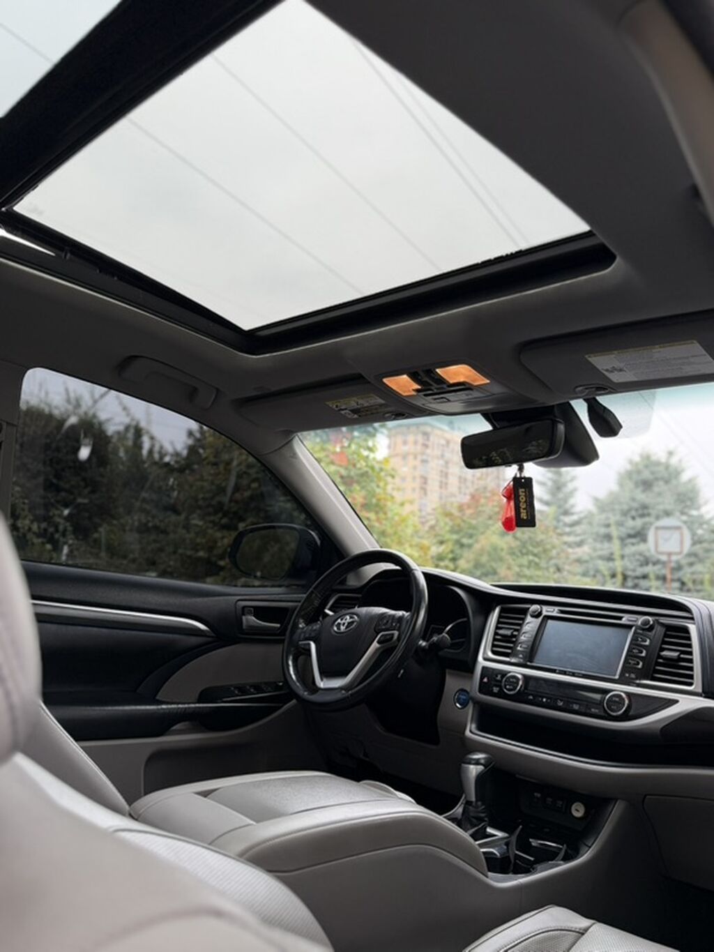 Toyota Highlander: 2018 г., 3.5 л, Вариатор, Гибрид, Кроссовер: фото 8