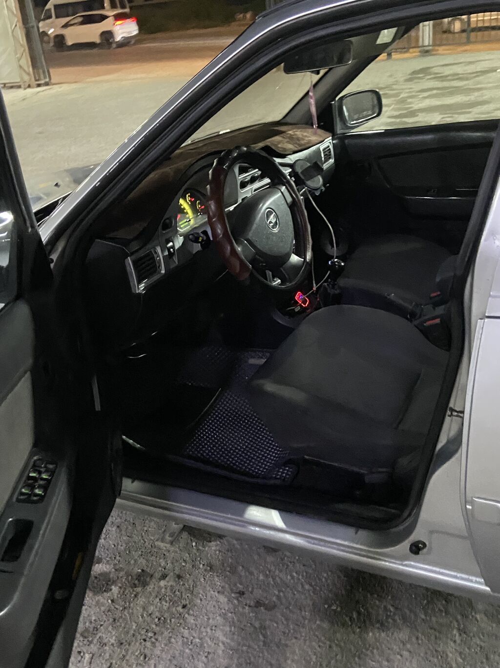 Daewoo Nexia: 2010 г., Механика: фото 6