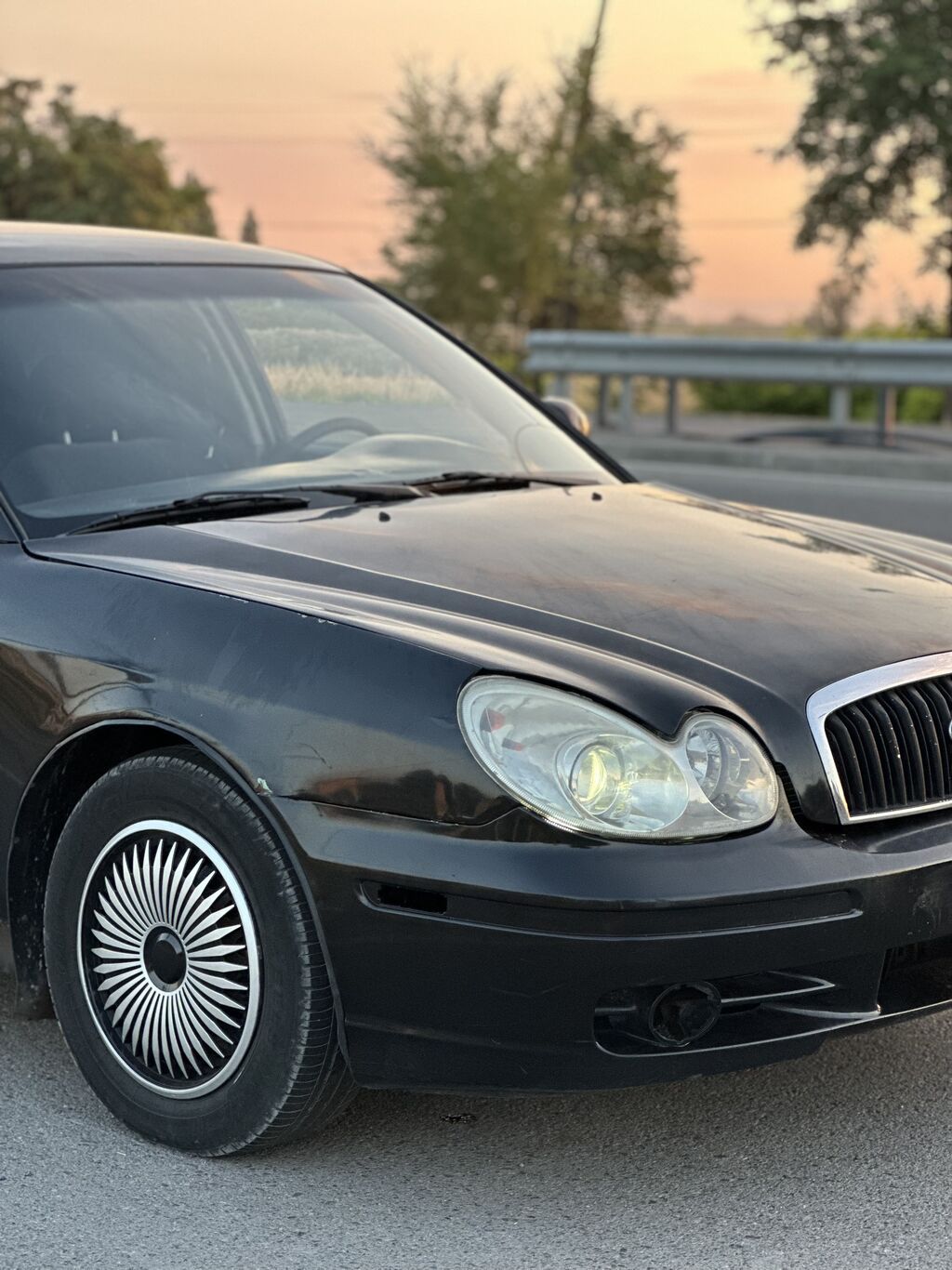Hyundai Sonata: 2002 г., 2.4 л, Автомат, Бензин, Седан — фото 2