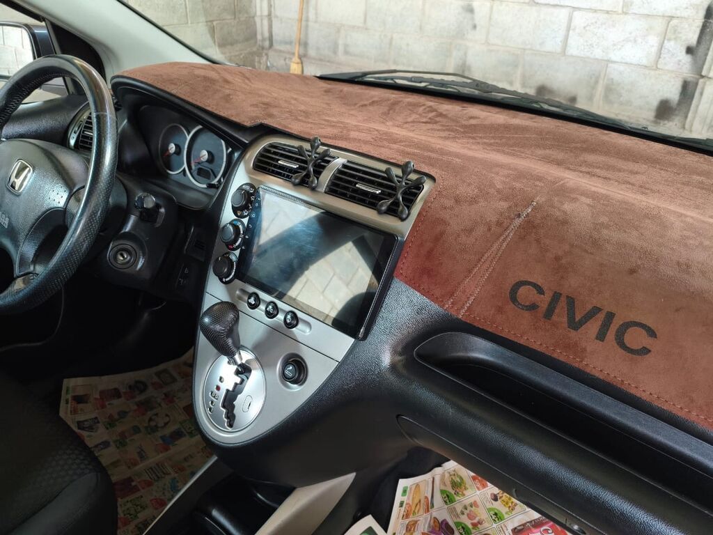 Honda Civic: 2004 г., 1.7 л, Автомат, Бензин, Хэтчбэк: фото 6