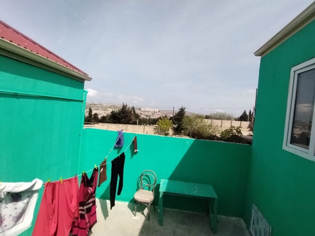 Binəqədi qəs. 3 otaqlı, 80 kv. m, Yeni təmirli