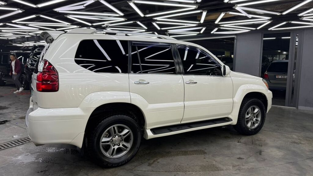 Lexus GX: 2007 г., Автомат, Бензин, Внедорожник: фото 2
