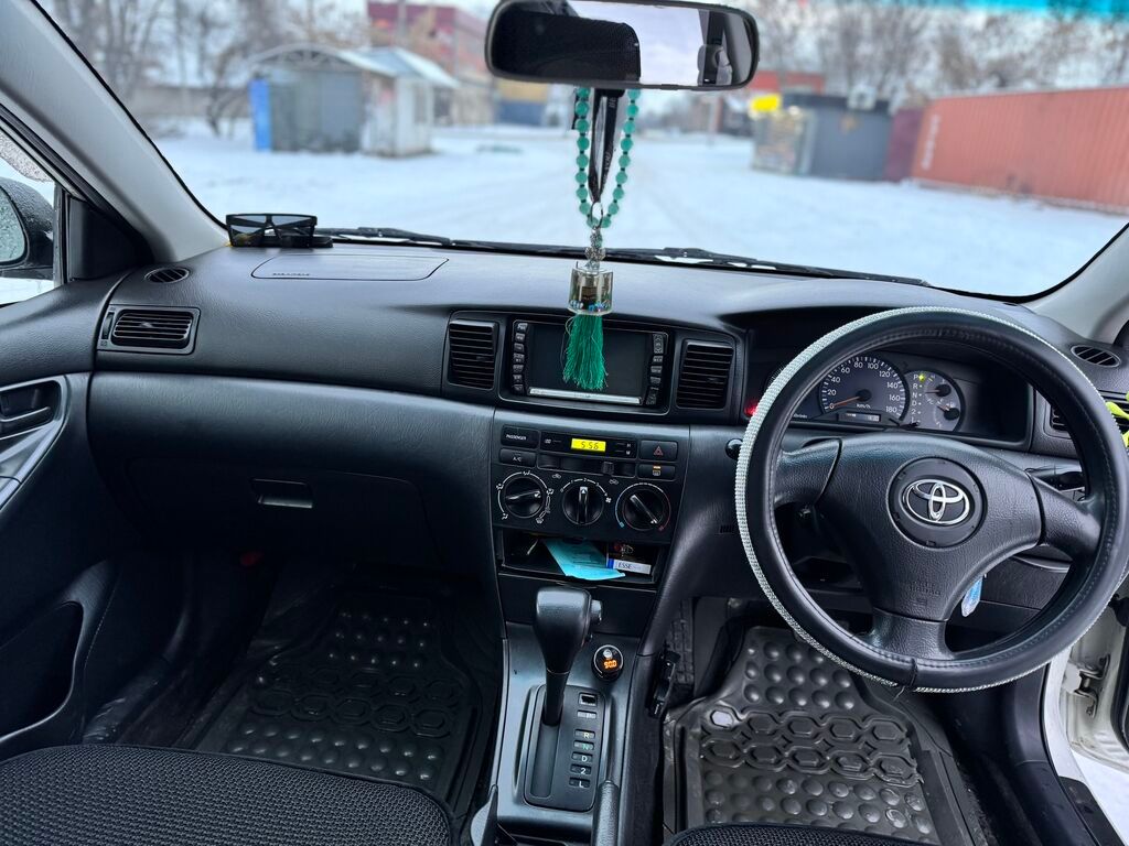 Toyota Allex: 2003 г., 1.5 л, Автомат, Бензин, Хэтчбэк: фото 8