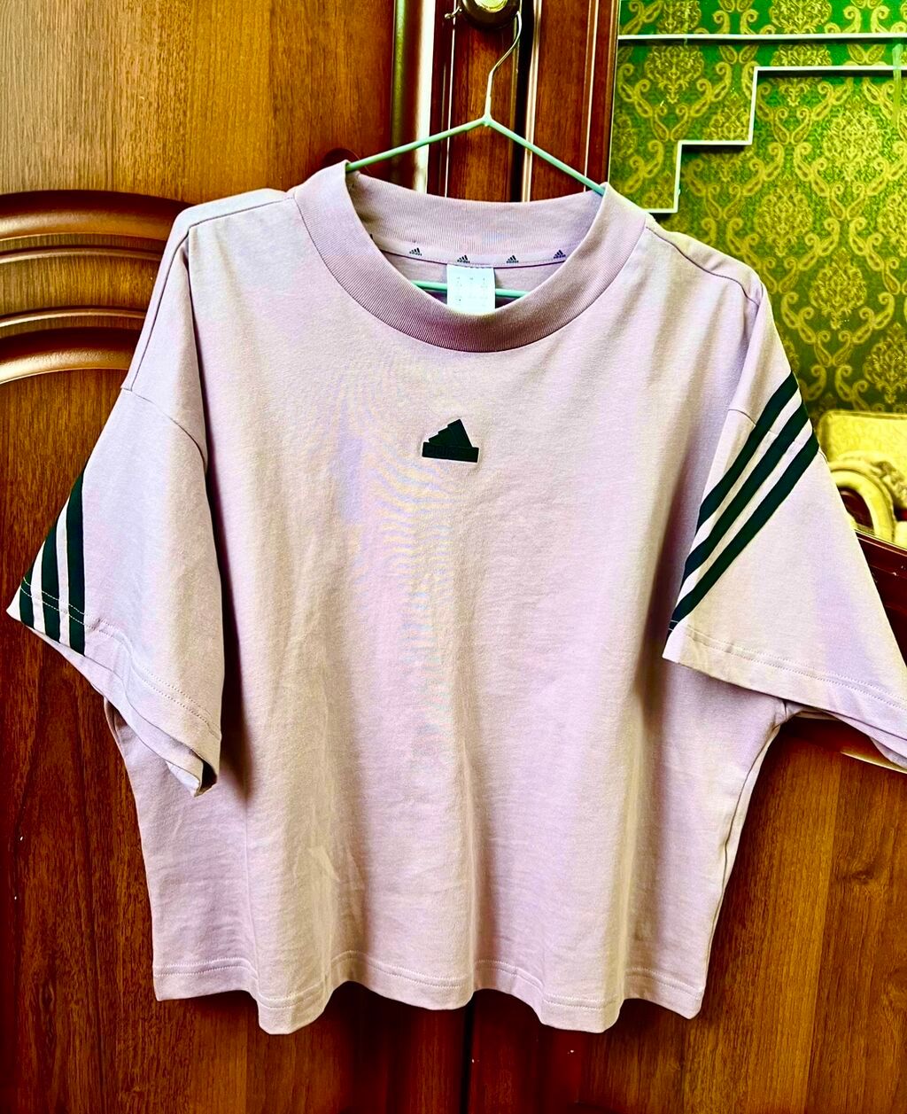 Мягкая, трикотажная футболка Adidas W FI 3S TEE награждает кожу: фото 7