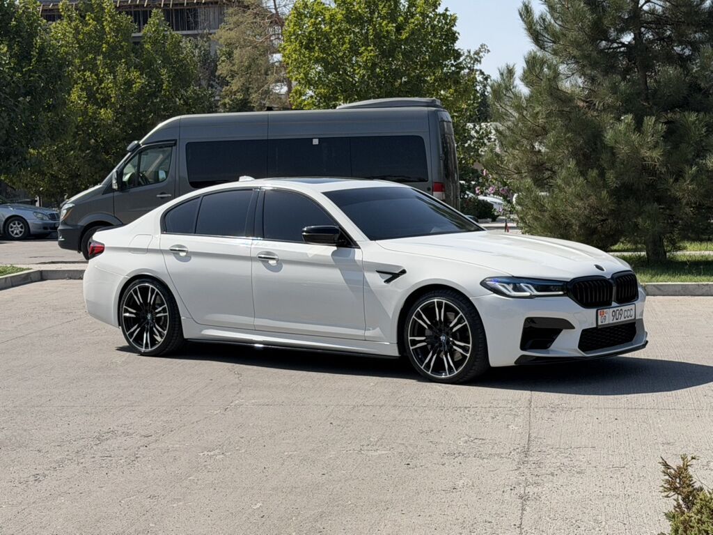 BMW 5 series: 2018 г., 3 л, Автомат, Бензин, Седан: фото 3