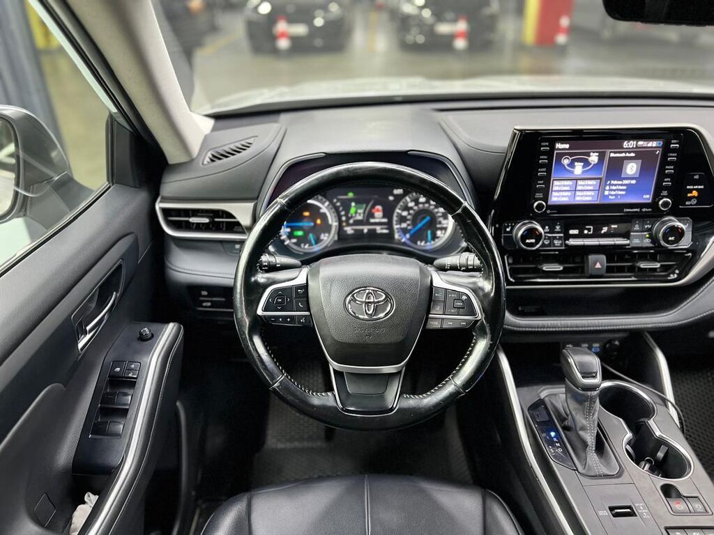 Toyota Highlander: 2022 г., 2.5 л, Вариатор, Гибрид, Кроссовер: фото 5