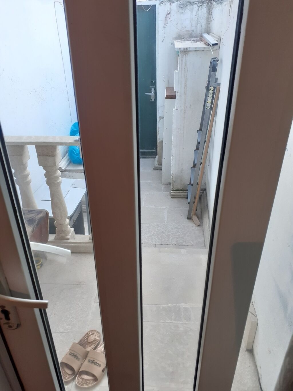 30 kv. m, 1 otaqlı, Kanalizasiya, Telefon, Artezian quyusu
