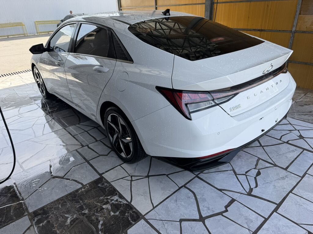 Hyundai Elantra: 2021 г., 1.5 л, Робот, Бензин, Седан: фото 5