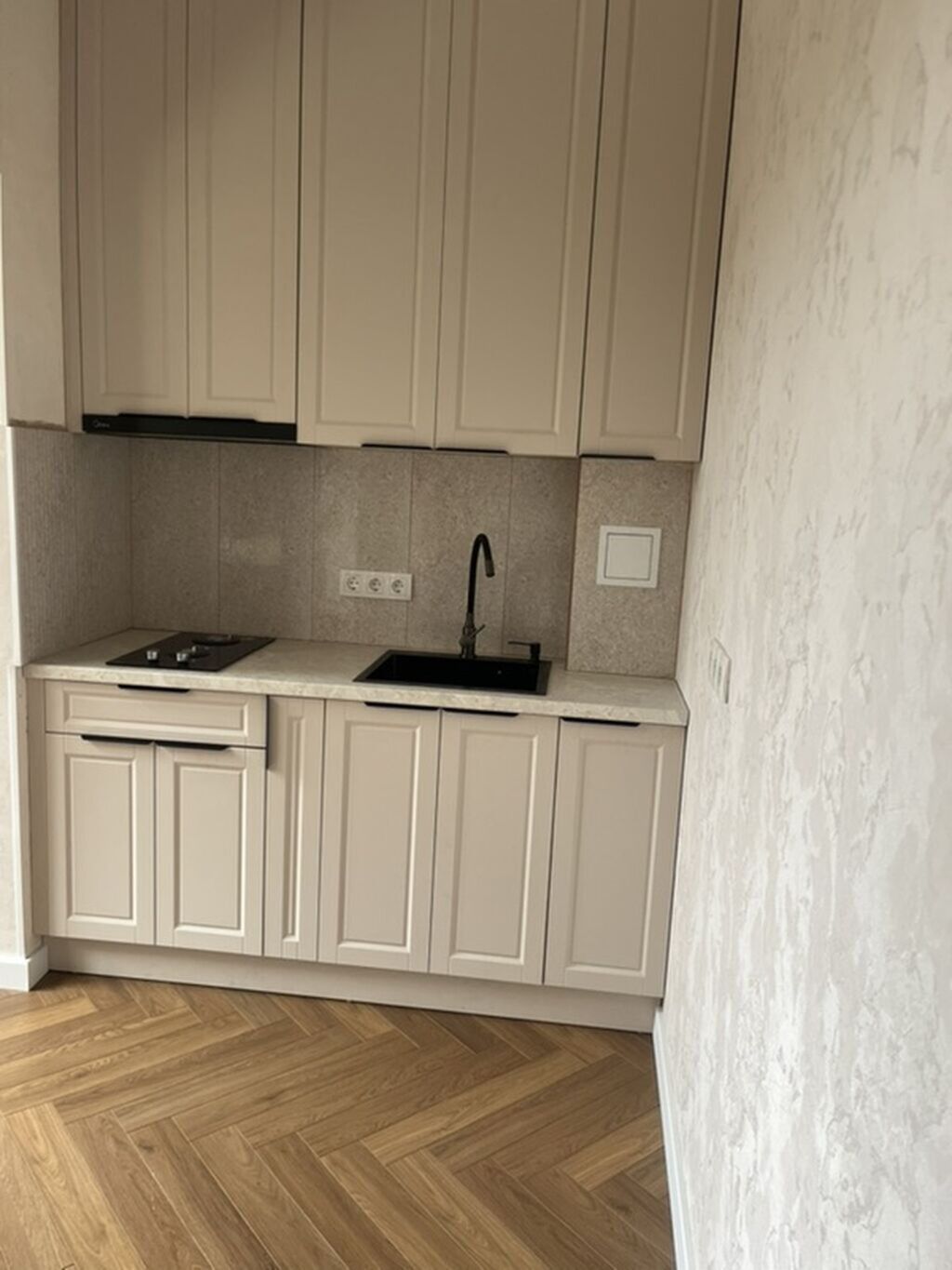 2 комнаты, 45 м², Технопарк 106 серия, 1 этаж, Дизайнерский ремонт: фото 6