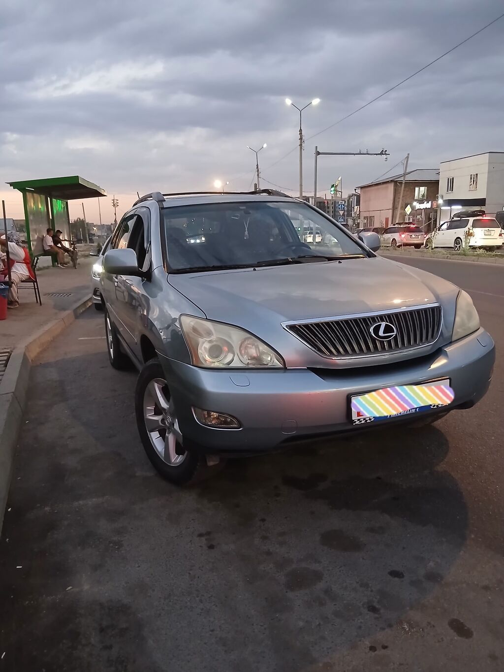 Lexus RX: 2003 г., 3.3 л, Автомат, Бензин, Кроссовер: фото 3