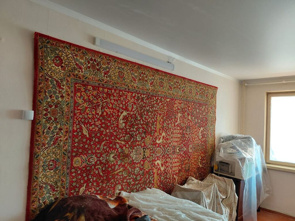 2 комнаты, 43 м², 10 мкр 104 серия, 2 этаж, Старый ремонт: фото 1
