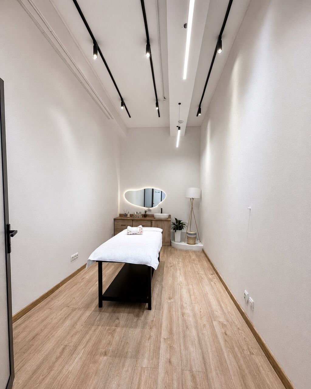 СДАЁТСЯ КОММЕРЧЕСКОЕ ПОМЕЩЕНИЕ 80 м² В ЖК PARK AVENUE Бишкек, мкр: фото 4