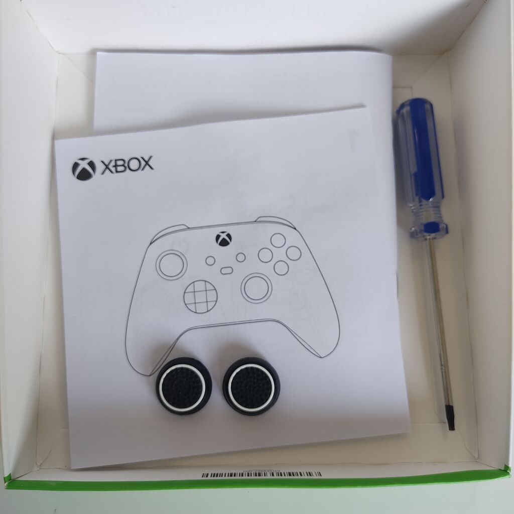 Xbox Series X / S Controller (Robot White) + аккумулятор и бонусы: фото 5