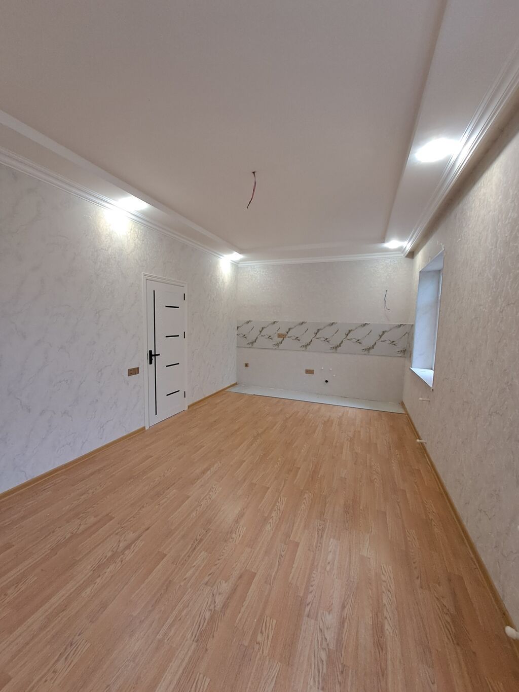 4 otaqlı, 105 kv. m, Yeni təmirli