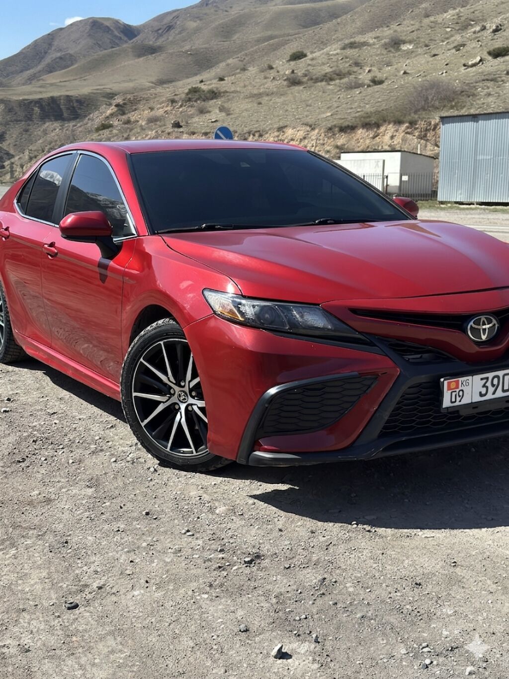 Toyota Camry: 2021 г., 2.5 л, Автомат, Бензин, Седан: фото 5
