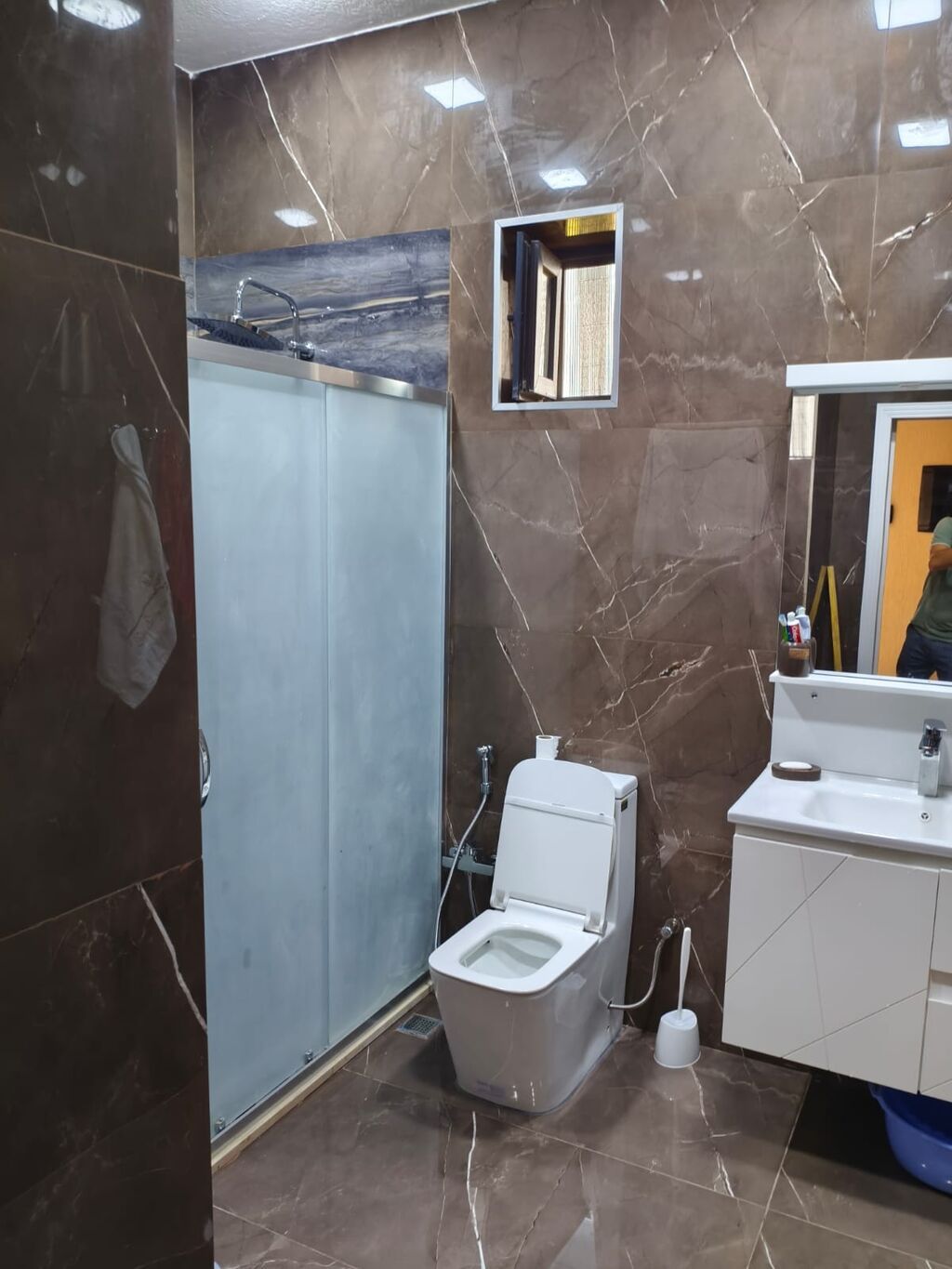 5 otaqlı, 147 kv. m, Kredit var, Yeni təmirli