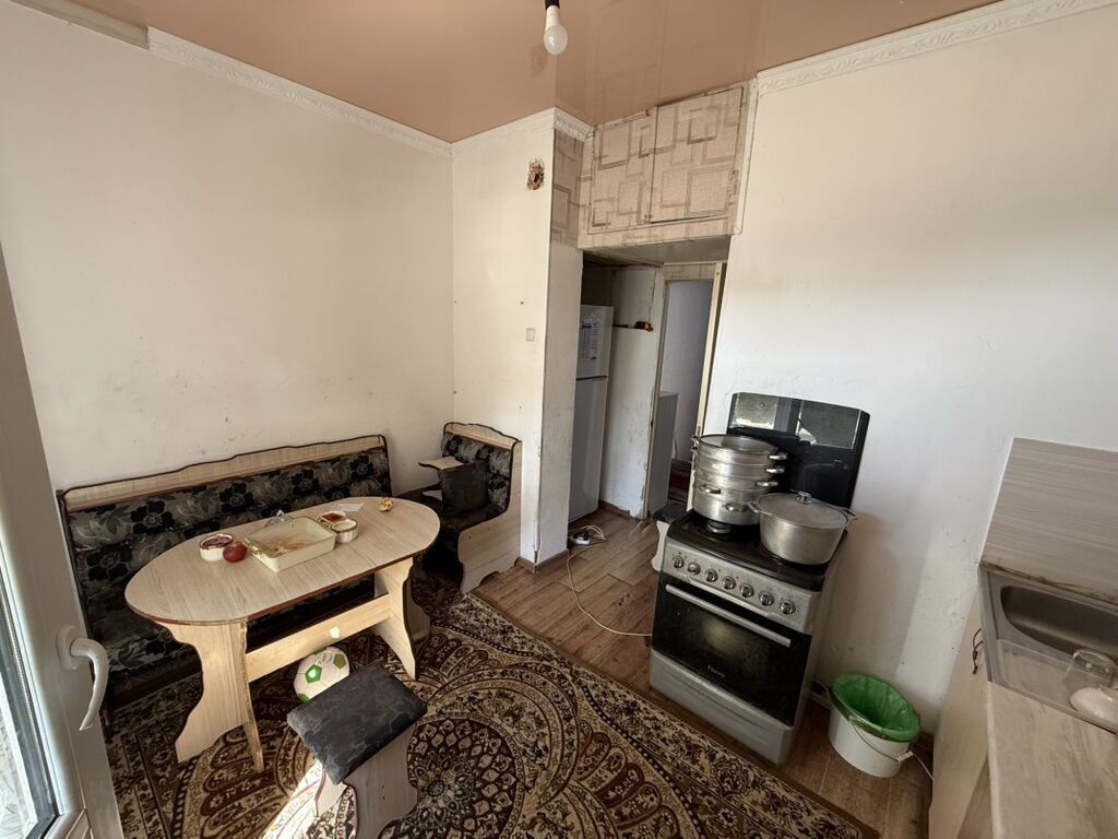 2 комнаты, 70 м², 106 серия, 1 этаж, Косметический ремонт: фото 4